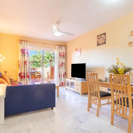 Апартаменты Reserva De Marbella- Happy Марбелья